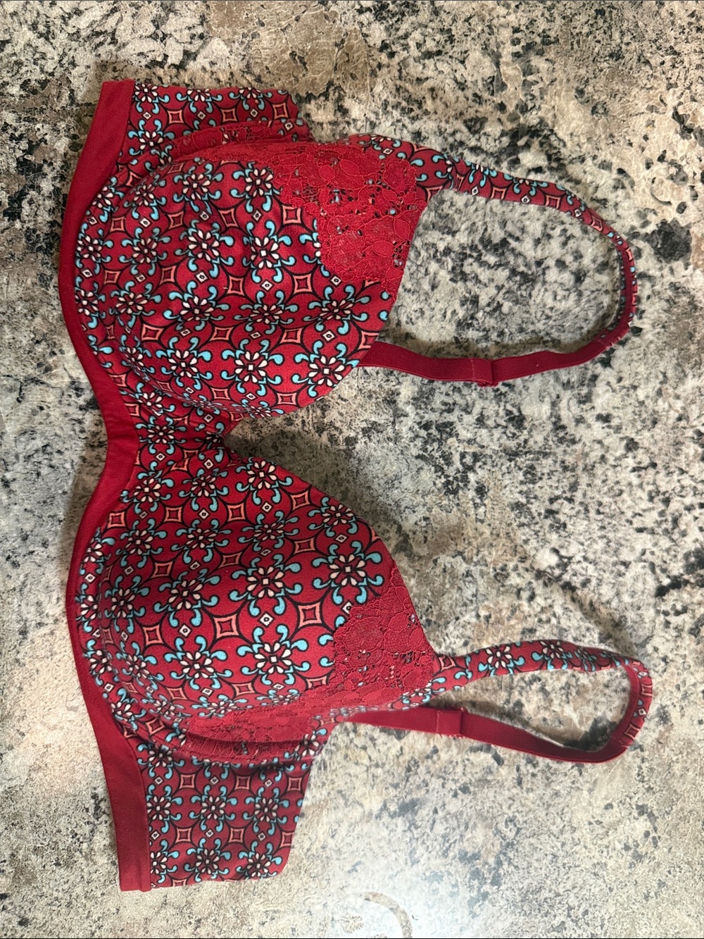 Victoria's Secret Red & Teal Patterned Lace Underwire Bra